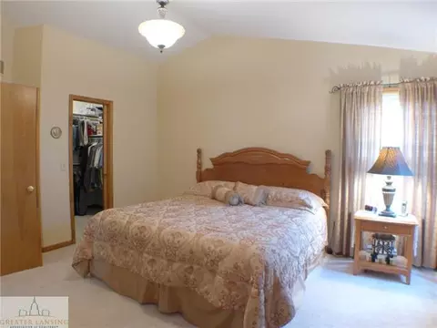 12968 Ontonagon Dr, Dewitt, MI 48820 photo 17