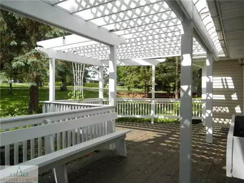 1050 W Dill, Dewitt, MI 48820 photo 4