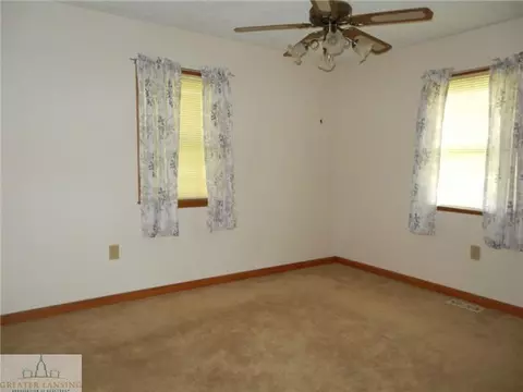 1050 W Dill, Dewitt, MI 48820 photo 13