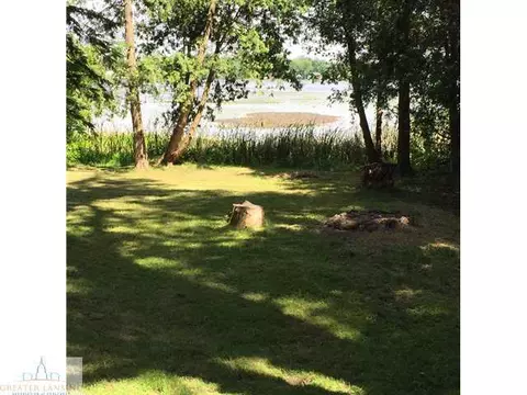 15559 Outer Dr, Bath, MI 48808 photo 3