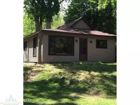 15559 Outer Dr, Bath, MI 48808 photo 1