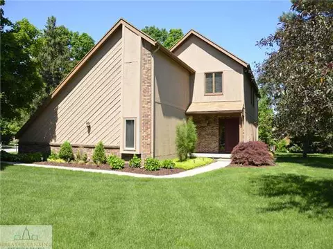 4444 Comanche, Okemos, MI 48864 photo 1