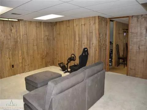 4444 Comanche, Okemos, MI 48864 photo 8