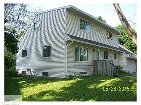 7348 Sunset Dr, Lansing, MI 48917 photo 2