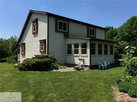 1623 S Dewitt, Dewitt, MI 48820 photo 1