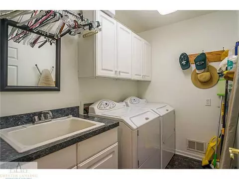 1127 Buckingham Rd, Haslett, MI 48840 photo 20