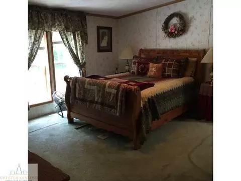 4860 E Clark, Bath, MI 48808 photo 11