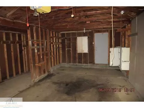 1736 E King St, Corunna, MI 48817 photo 11