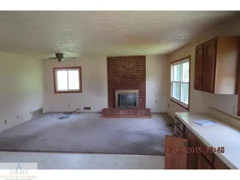 1736 E King St, Corunna, MI 48817 photo 3