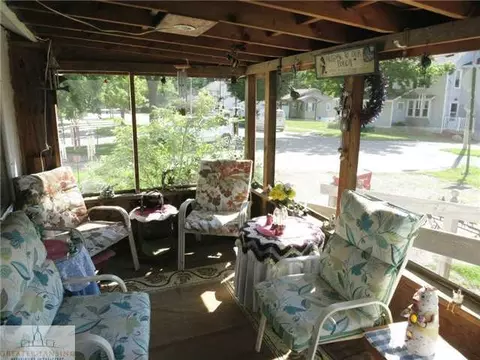 370 Walnut St, Dimondale, MI 48821 photo 2