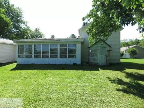 370 Walnut St, Dimondale, MI 48821 photo 16