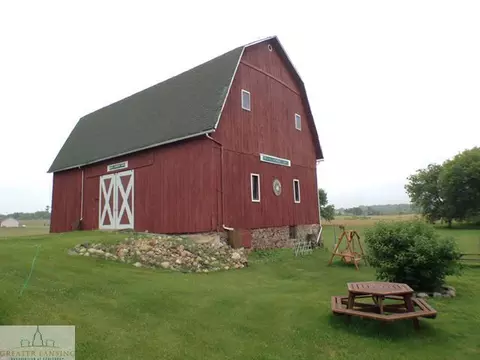 5762 N Canal, Dimondale, MI 48821 photo 7