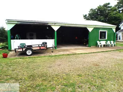 5762 N Canal, Dimondale, MI 48821 photo 5