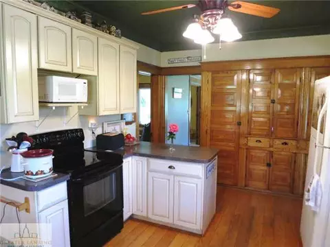 5762 N Canal, Dimondale, MI 48821 photo 14