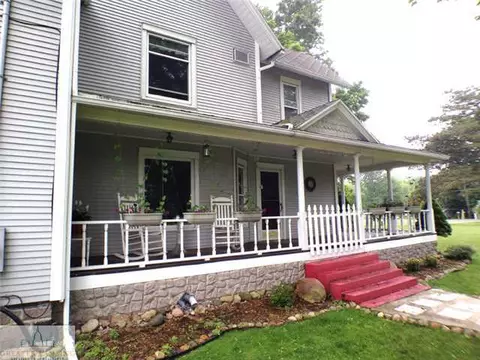 5762 N Canal, Dimondale, MI 48821 photo 9
