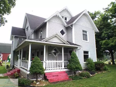 5762 N Canal, Dimondale, MI 48821 photo 3