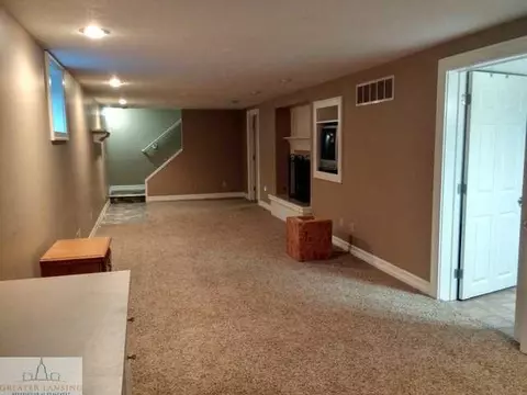 5656 Green Rd, Haslett, MI 48840 photo 13