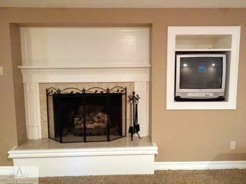 5656 Green Rd, Haslett, MI 48840 photo 17