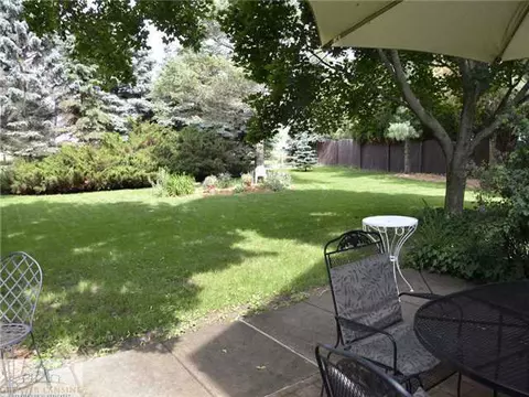 5549 Earliglow Ln, Haslett, MI 48840 photo 21