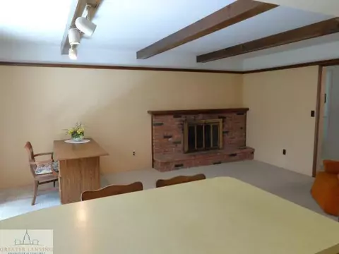 4603 Fieldcrest, Lansing, MI 48917 photo 8