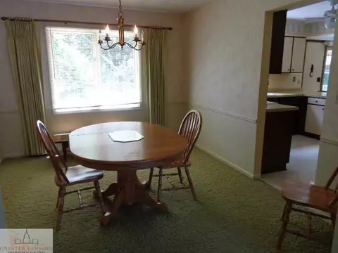 4603 Fieldcrest, Lansing, MI 48917 photo 5