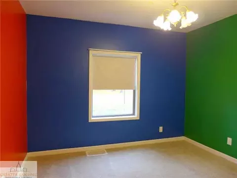 404 E Second St, Perry, MI 48872 photo 10