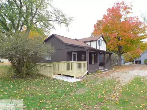 404 E Second St, Perry, MI 48872 photo 3