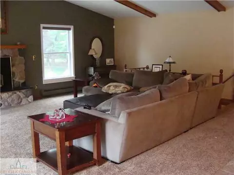 404 N Wheato, Charlotte, MI 48813 photo 8