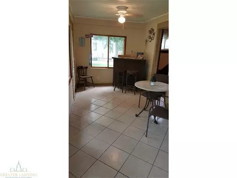 402 N Bridge St, Dewitt, MI 48820 photo 5