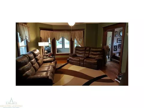 402 N Bridge St, Dewitt, MI 48820 photo 6