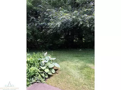 3673 E Ast Madows, Okemos, MI 48864 photo 2