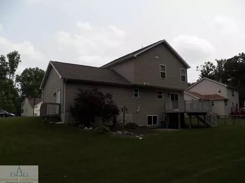 2645 Brigantine Dr, Lansing, MI 48911 photo 2
