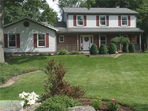 59 E Newman, Williamston, MI 48895 photo 1
