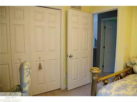2278 Forest Rd, Lansing, MI 48910 photo 21