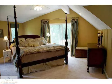 2278 Forest Rd, Lansing, MI 48910 photo 18