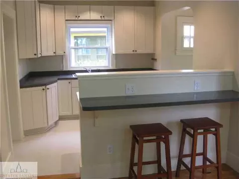 500 Bartlett, Lansing, MI 48915 photo 10
