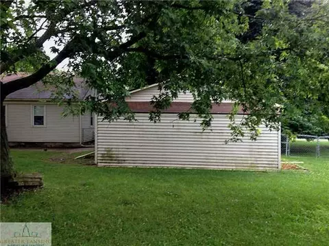 1573 E Stoll, Lansing, MI 48906 photo 25