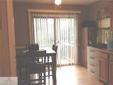 1573 E Stoll, Lansing, MI 48906 photo 14