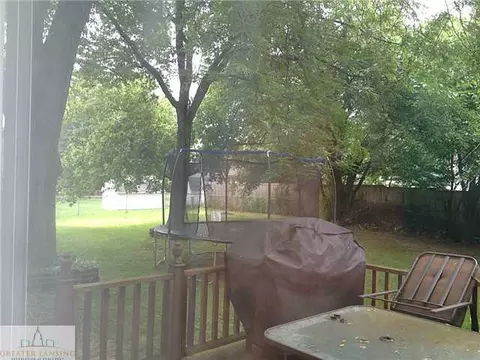 1573 E Stoll, Lansing, MI 48906 photo 21