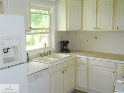 1055 Haslett Rd, Haslett, MI 48840 photo 2