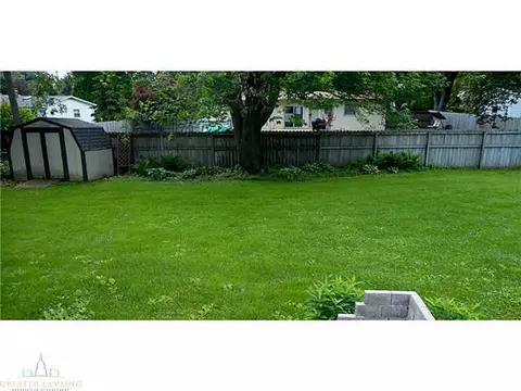 1055 Haslett Rd, Haslett, MI 48840 photo 8