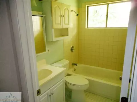 1055 Haslett Rd, Haslett, MI 48840 photo 7