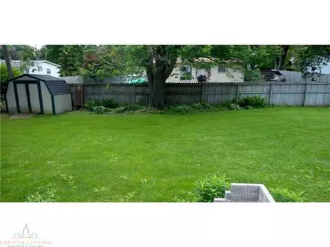 1055 Haslett Rd, Haslett, MI 48840 photo 9