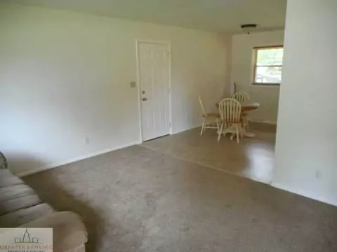 1055 Haslett Rd, Haslett, MI 48840 photo 4