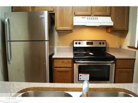 7237 Creekside Dr, Lansing, MI 48917 photo 8