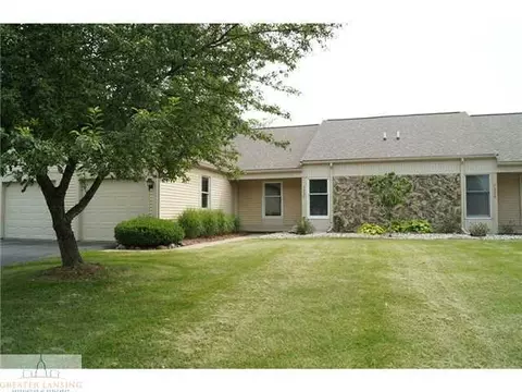 7237 Creekside Dr, Lansing, MI 48917 photo 1