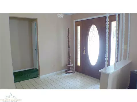 1891 E Webb, Dewitt, MI 48820 photo 4