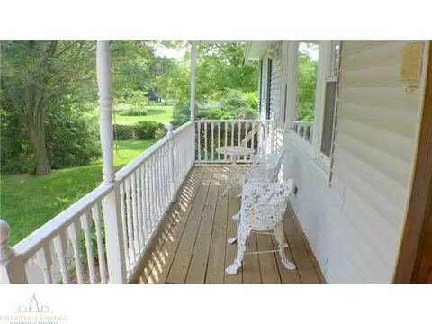 1891 E Webb, Dewitt, MI 48820 photo 3