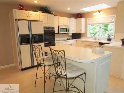 1850 Persimmon Path, Holt, MI 48842 photo 12