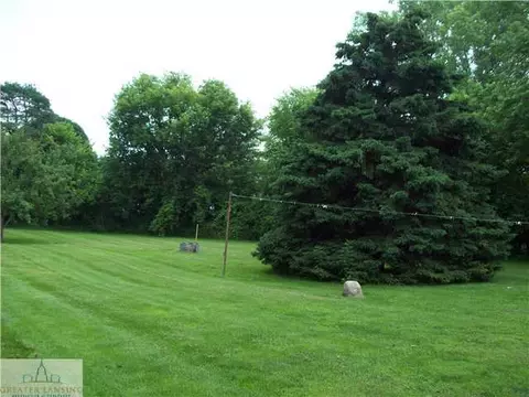 898 Hogsback Rd, Mason, MI 48854 photo 3